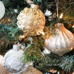 Prima Re-Design Kingsbury Medallion Silicone Mold Redesign With Prima Decor Mould